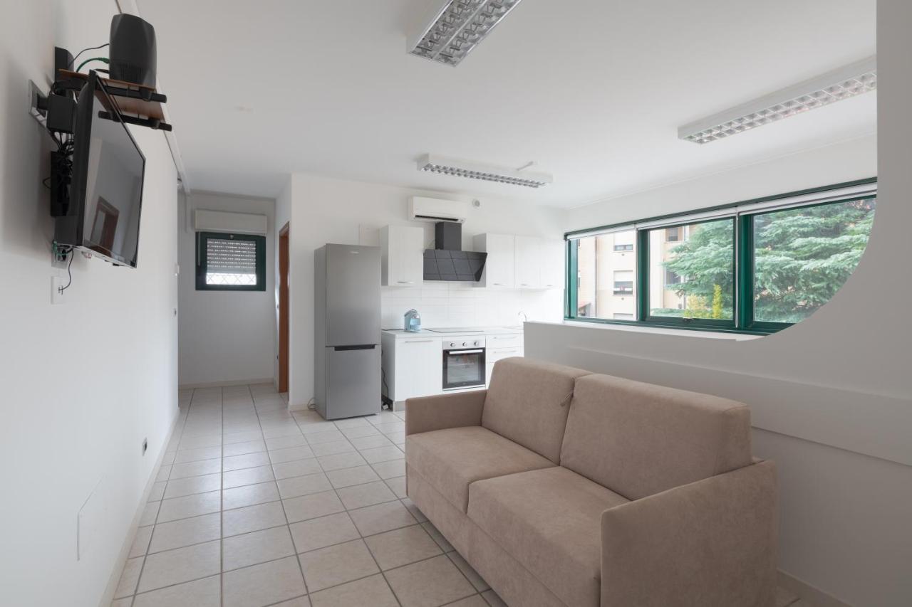 Frenkhome Open Space Castell'Arienti Exterior foto